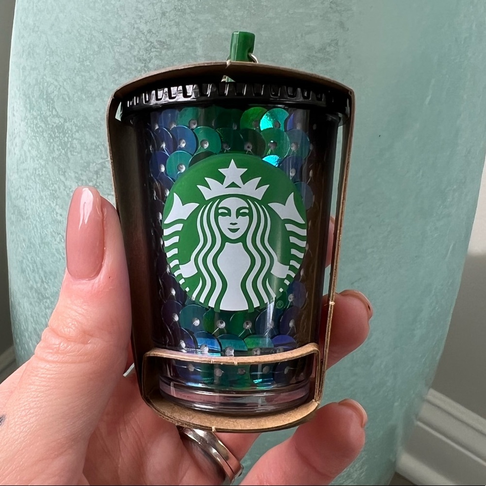Starbucks UK Release Mermaid Sequin Keychain 🧜🏼♀️ - Picture 3 of 6